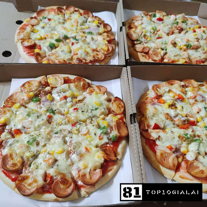 Homemade MRS. LỘC Pizza Gia Lai